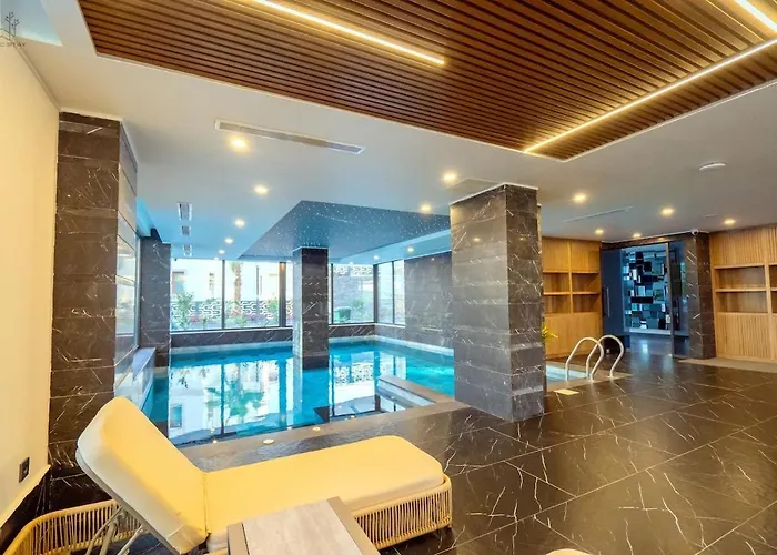 Touch The Sky At Nordic Sky Modern Daire *