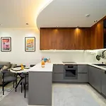 아파트 Touch The Sky At Nordic Sky Modern *