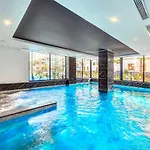 Touch The Sky At Nordic Sky Modern Apartment *
