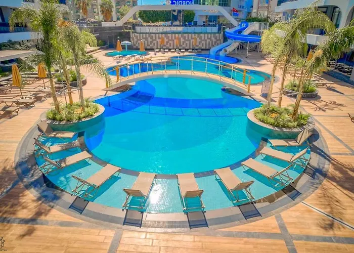 Touch The Sky At Nordic Sky Modern شقة