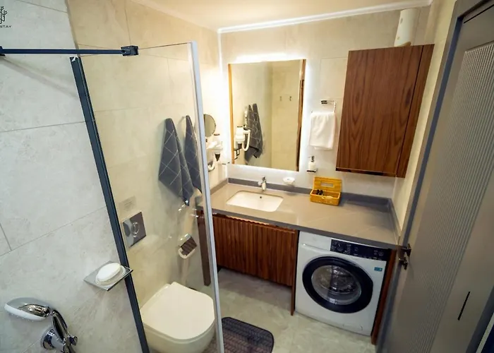 Touch The Sky At Nordic Sky Modern 公寓